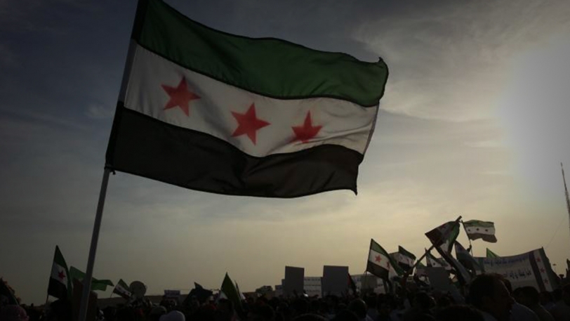  بالفيديو.. تظاهرات تطالب بإسقاط الأسد في الطبقة بريف الرقة