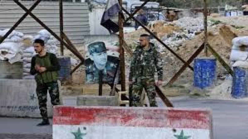 عنصر من الجيش يعتدي على مواطن وزوجته في دمشق