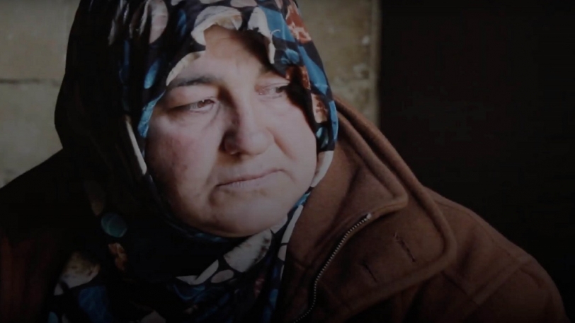جانب من معاناة المرأة السورية: الحاجة سعاد.. حملٌ كالجبل 