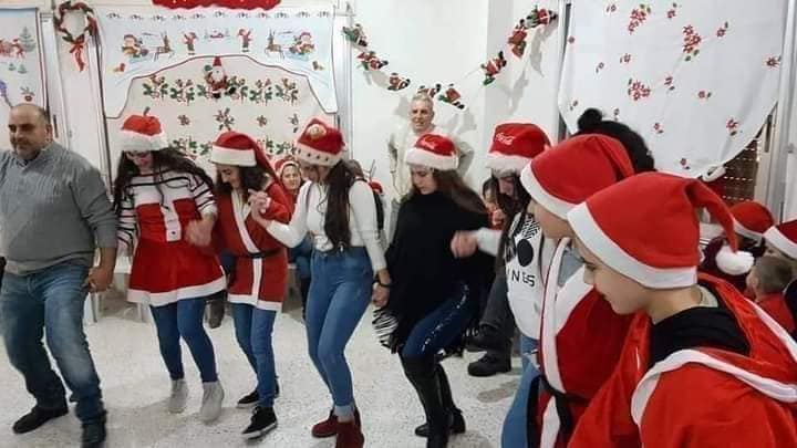 مسيحيو إدلب يمارسون حقهم بحفلات عيد الميلاد نهاية عام 2020