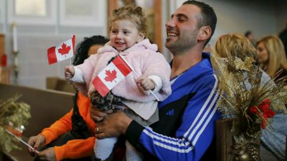 كندا تستقبل أكبر عدد من طلبات اللجوء منذ 30 عاماً