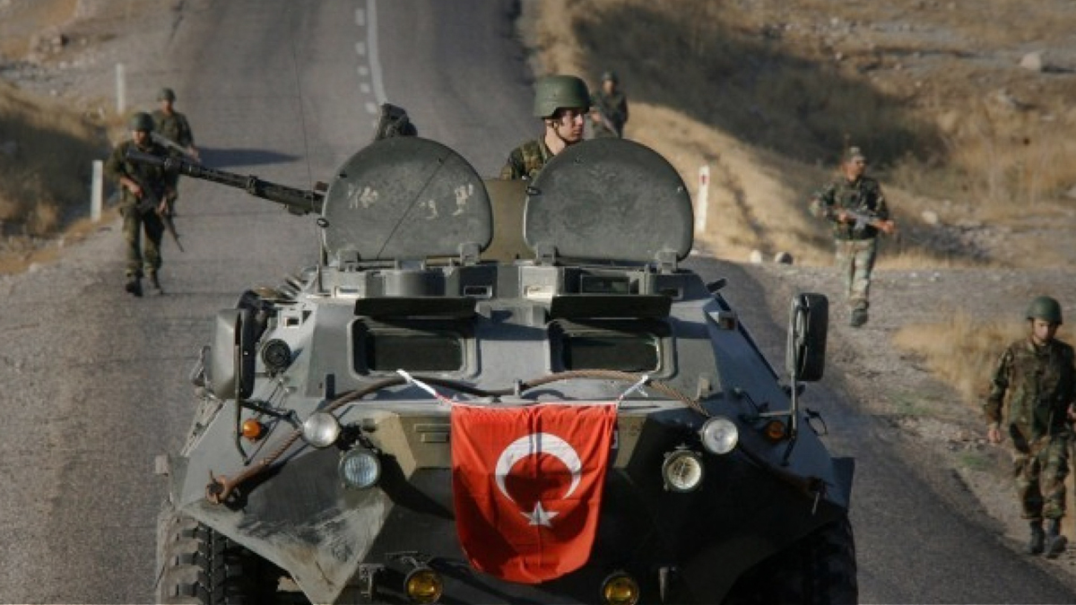 القوات التركية تدخل إدلب..وتحرير الشام تسلمها 3 نقاط 