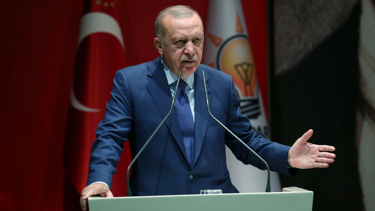 تركيا تعلن قرب بدء عمليات برية وجوية شرق الفرات في سوريا