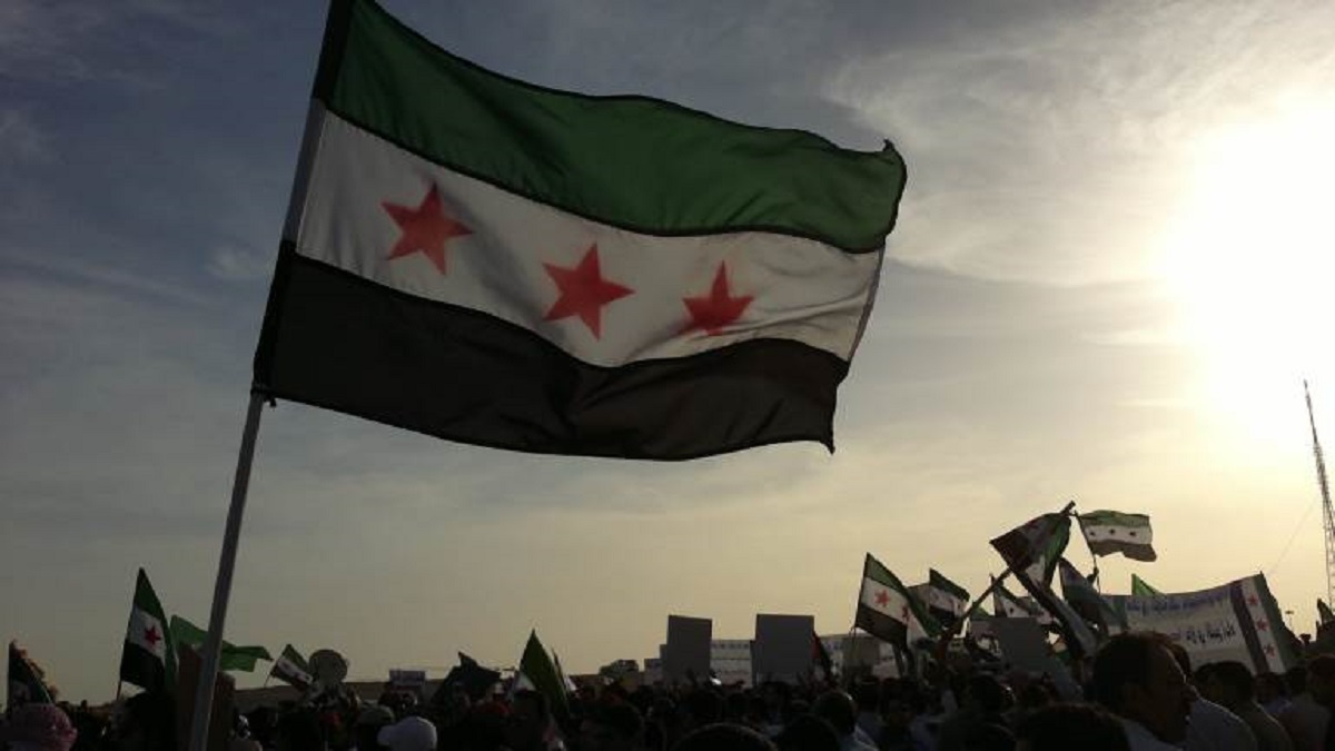 معارض: القضية السورية خرجت من يد السوريين 