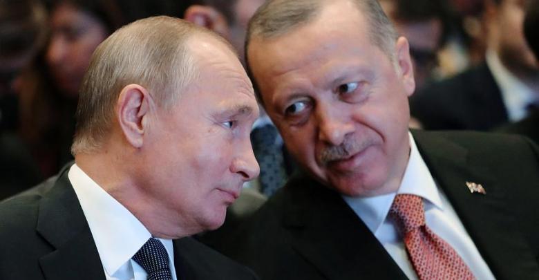 خبير لـ "أنا برس" يحدد أبرز السيناريوهات المحتملة بين روسيا وتركيا في إدلب
