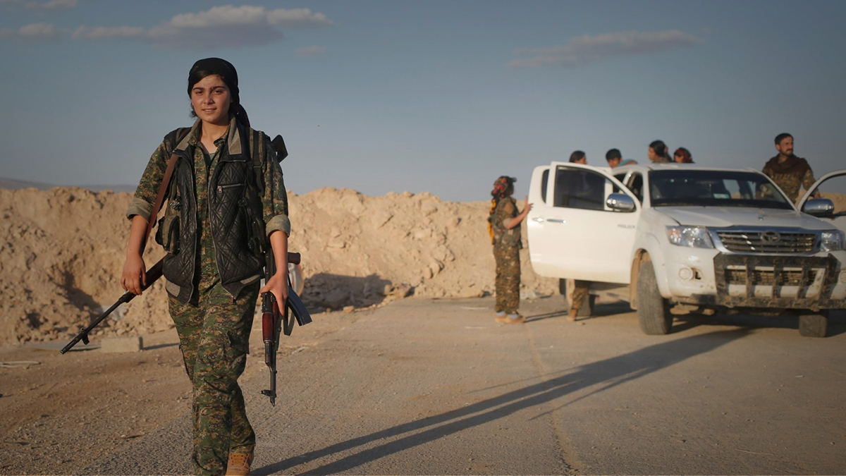 عبد السلام أحمد لـ "أنا برس": القوات الكردية جاهزة للتصدي لـ "العدوان التركي" على منبج