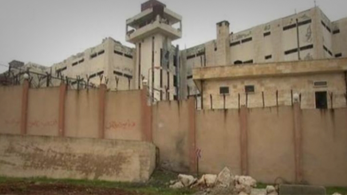 بلال سليمان يهدد باقتحام سجن حمص المركزي والأسرى تعلن العصيان على القرارات 