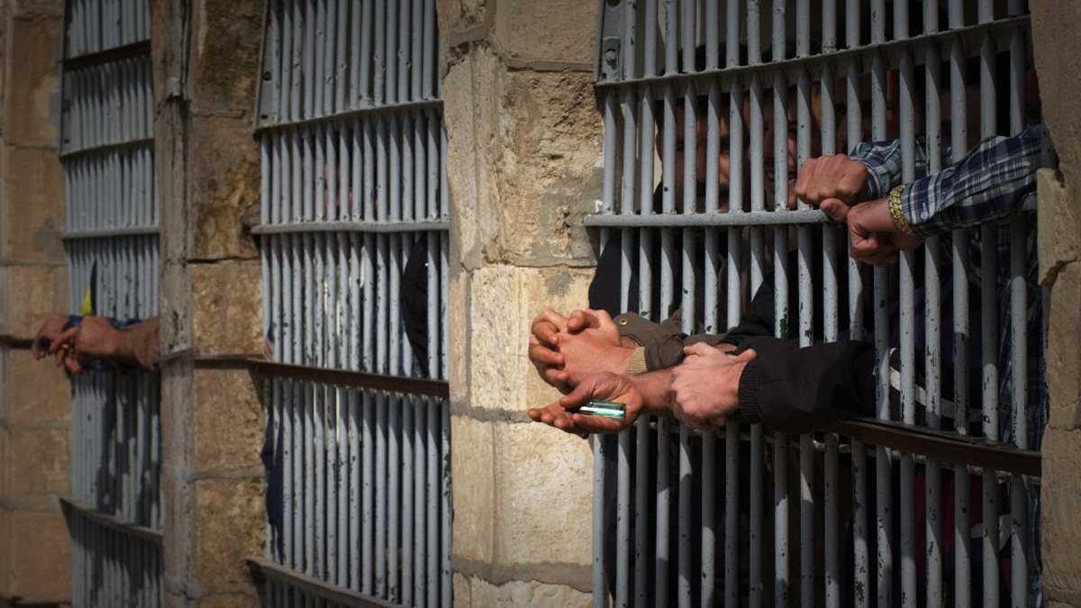"أنا برس" تكشف عن وباء يهدد معتقلي سجن حماة