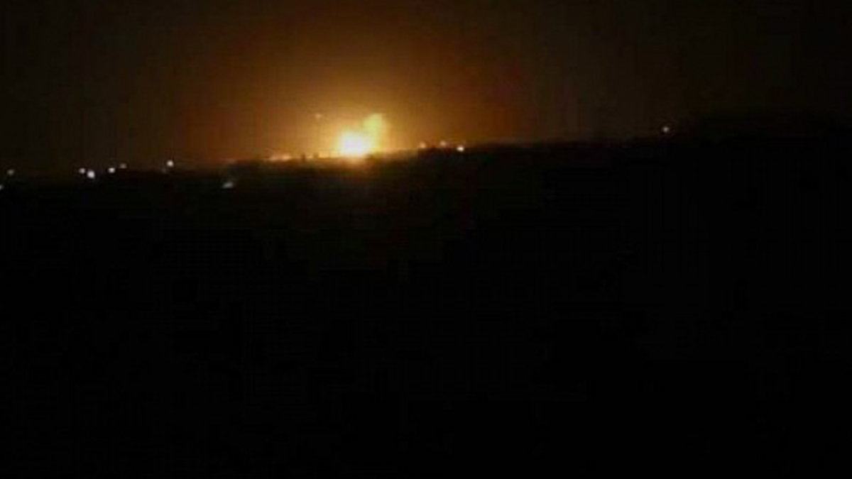 غارات اسرائيلية تستهدف محيط مطار دمشق الدولي