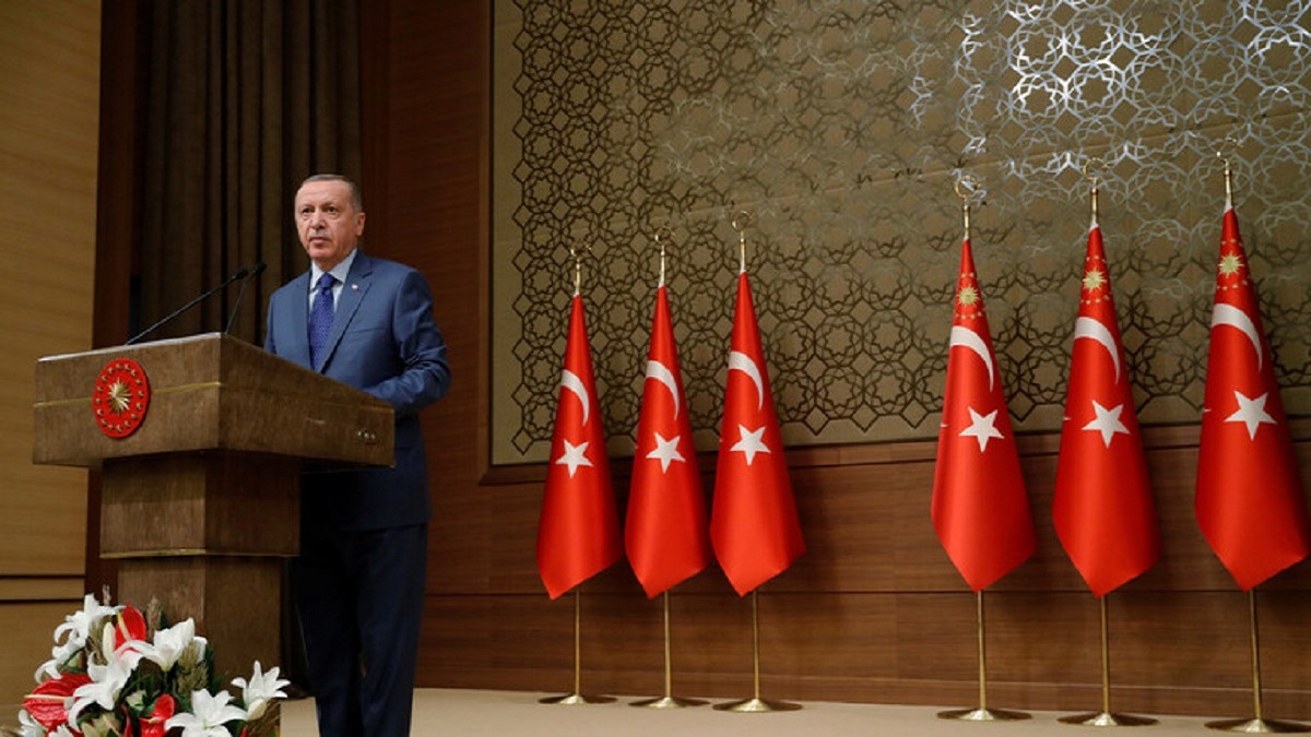 أردوغان: من وعدوا تركيا بانسحاب المسلحين خلال 120 ساعة لم يفوا بوعودهم