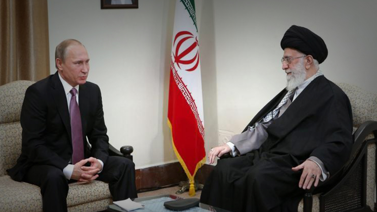 روسيا وإيران وبينهما "جنيف".. محللون يفندون لـ "أنا برس" رؤى البلدين للحل السياسي