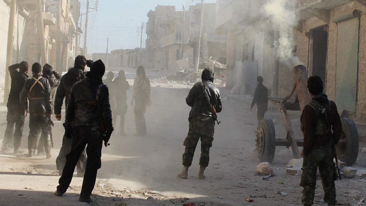 المرصد: داعش يحقق مكاسب في دمشق