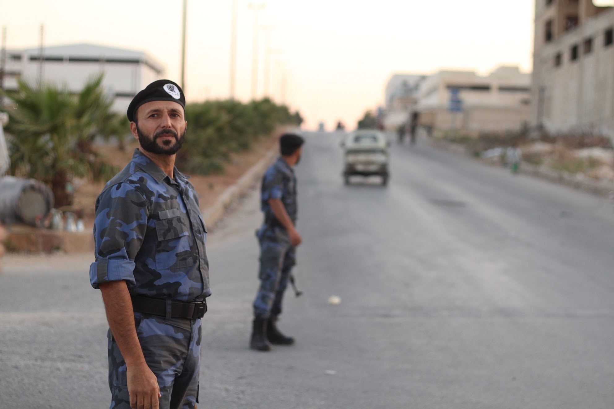 تعليق عمل شرطة إدلب الحرة يمهد لدخول الشرطة الإسلامية