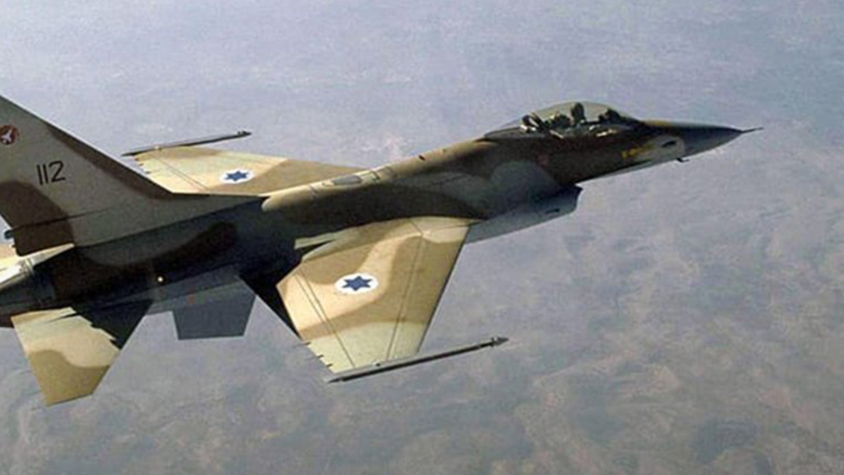 النظام يسقط طائرة حربية إسرائيلية.. وتل أبيب تعقد جلسة مشاورات أمنية عاجلة