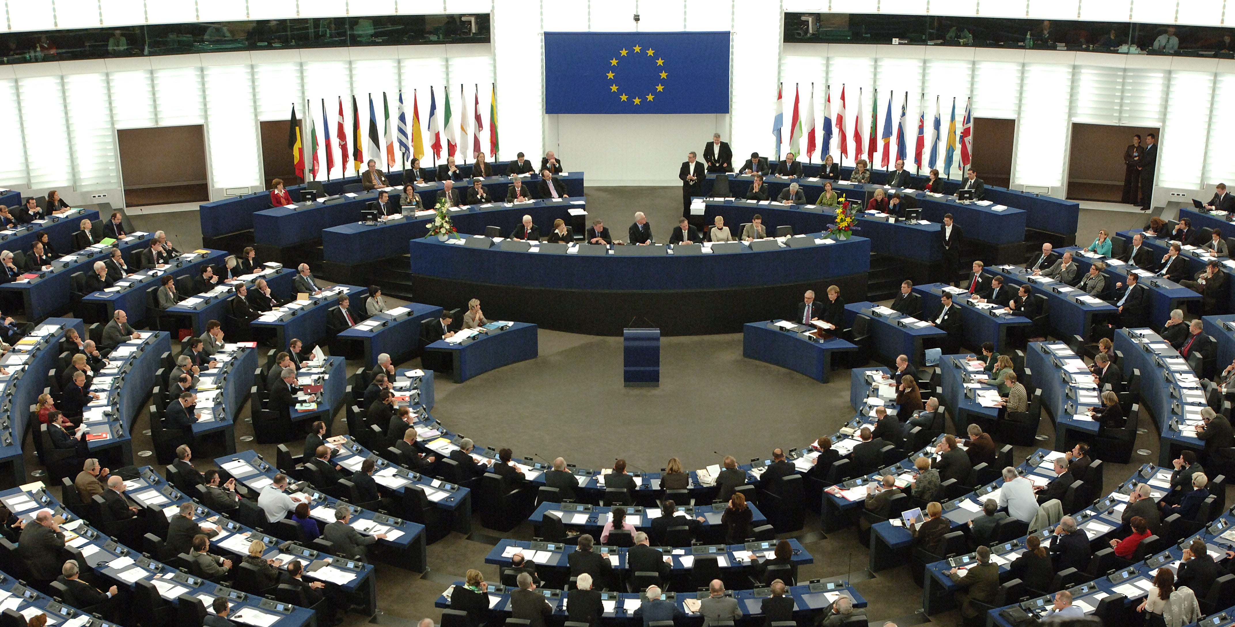 الاتحاد الأوروبي يطالب بوقف هجوم النظام السوري وحلفاؤه على إدلب 