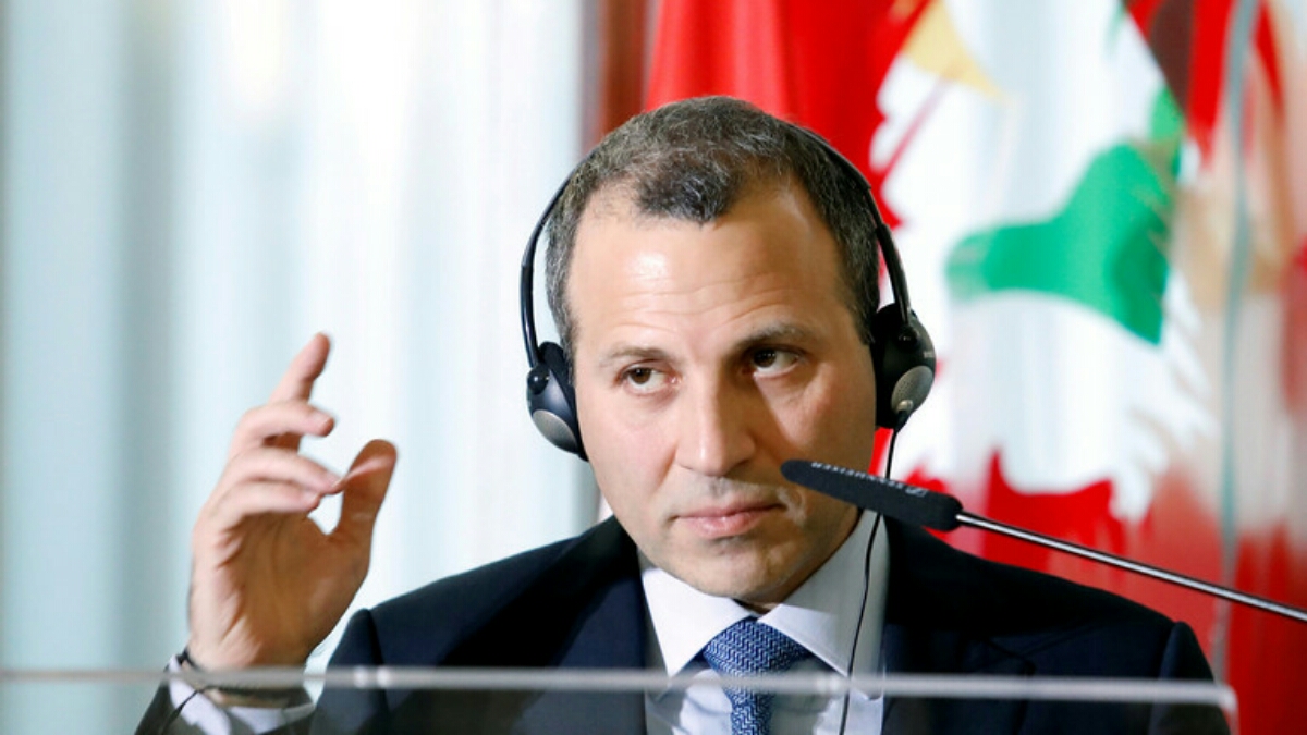 وزير خارجية لبنان يحث اللاجئين على العودة 