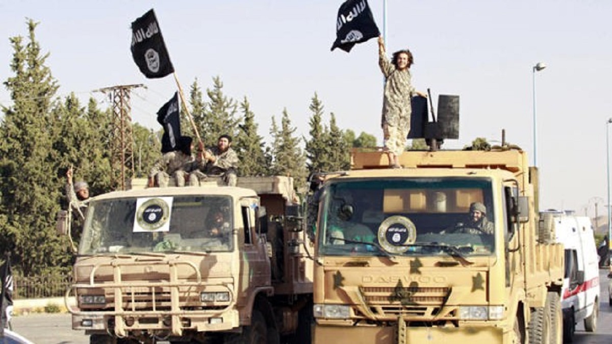 وصول عدد من عوائل"داعش"الهاربين من معارك الموصل إلى ريف الحسكة