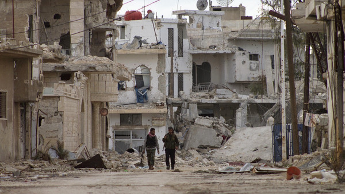 بتفاهمات دولية وإقليمية.. هل يبدأ هجوم جزئي على إدلب؟