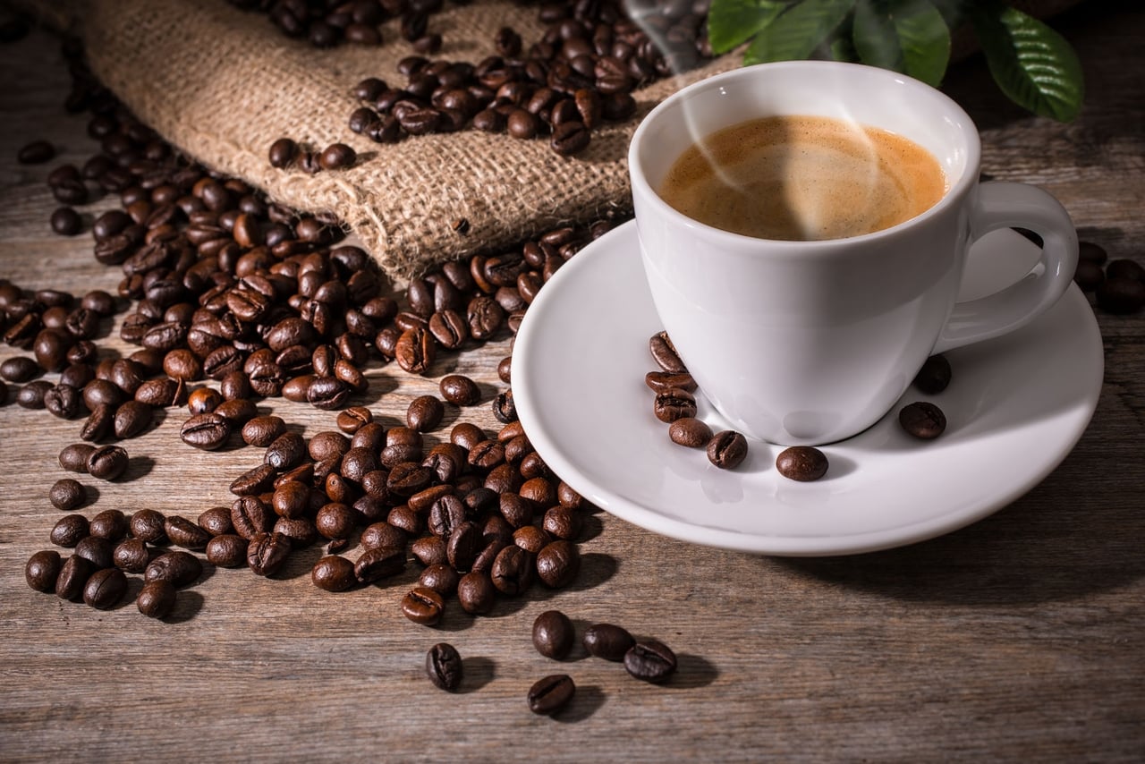 دراسة بريطانية حديثة .. القهوة ليست سيئة للشرايين